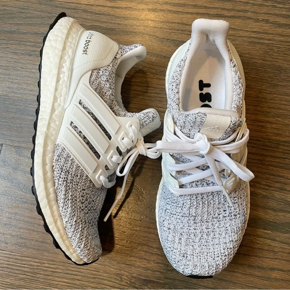 ADIDAS ULTRA BOOST 4.0 NON DYED CLOUD WHITECloud White/Grey